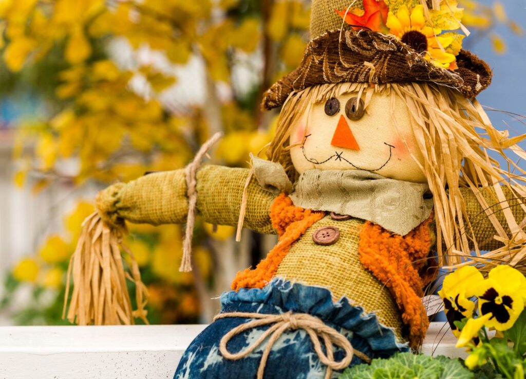 Georgian Bay October Events - Meaford Scarecrow Invasion